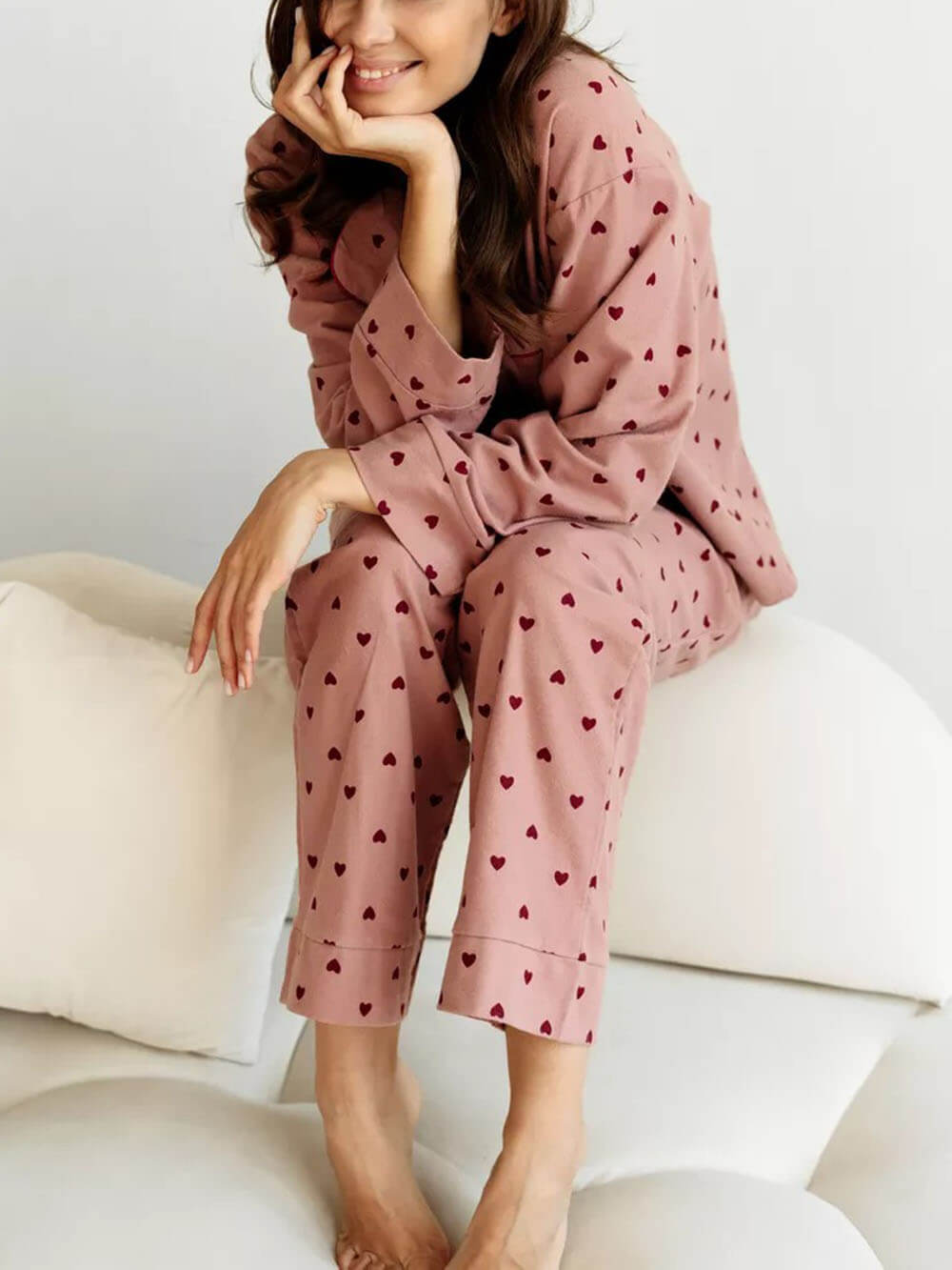 Conjunto de pijama francés con solapa y estampado de corazones