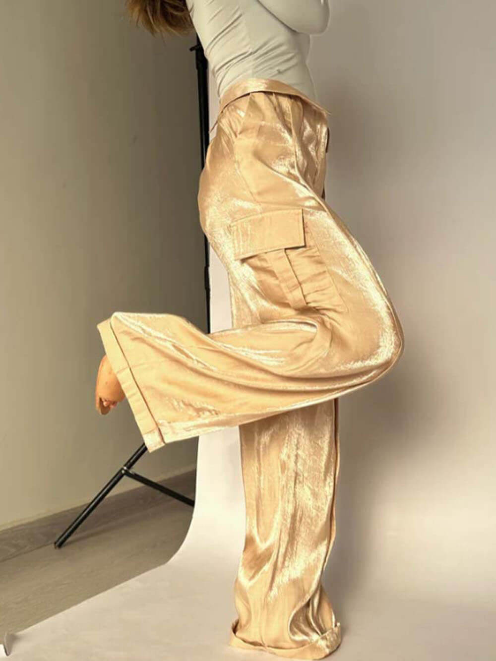 Pantaloni largi cu buzunare din stofă cu sclipici Anii de aur