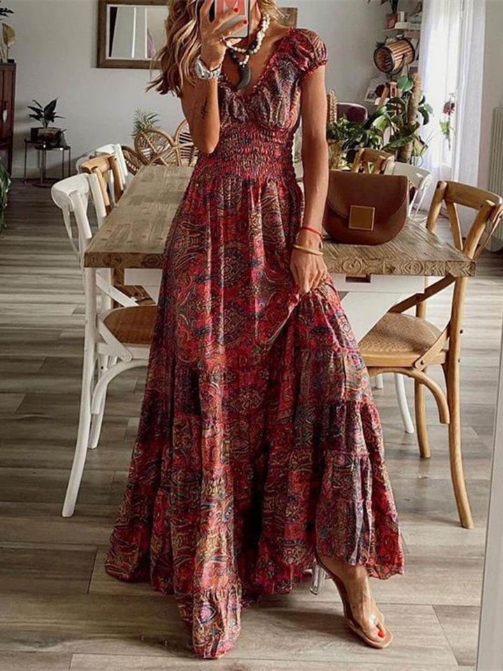 Vestido boêmio com estampa floral na cintura