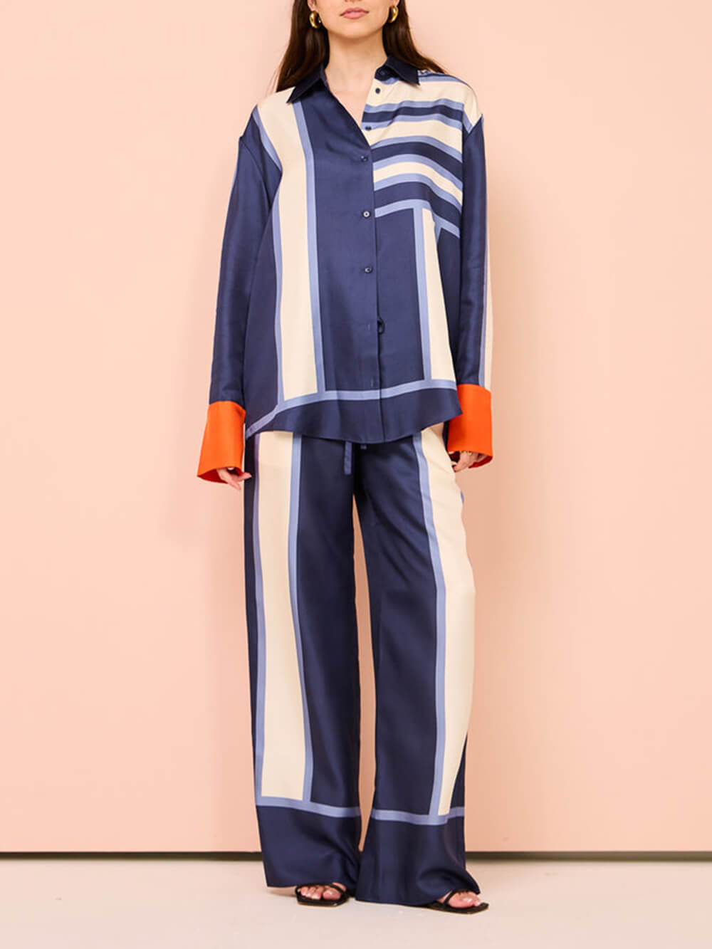 Exquisite Unique Striped Print Patchwork Kutton Oversized Pants Set