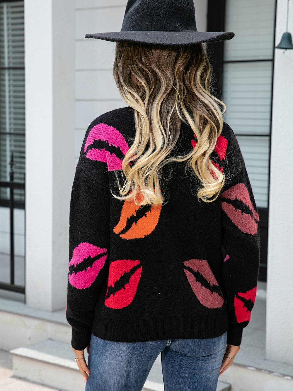 Lips of Love V-Neck Knit Pullover Pullover