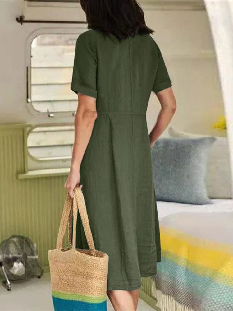 فستان متوسط ​​الطول من الكتان بياقة على شكل V مع جيب باللون الأخضر العسكري