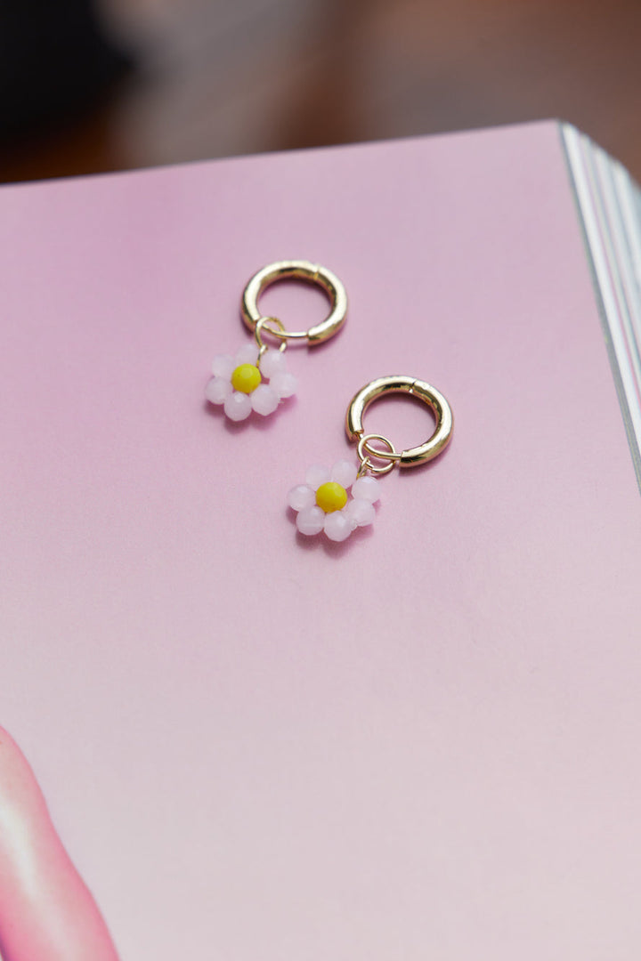 14 K forgyldt Cute As A Daisy Øreringe Lys Pink