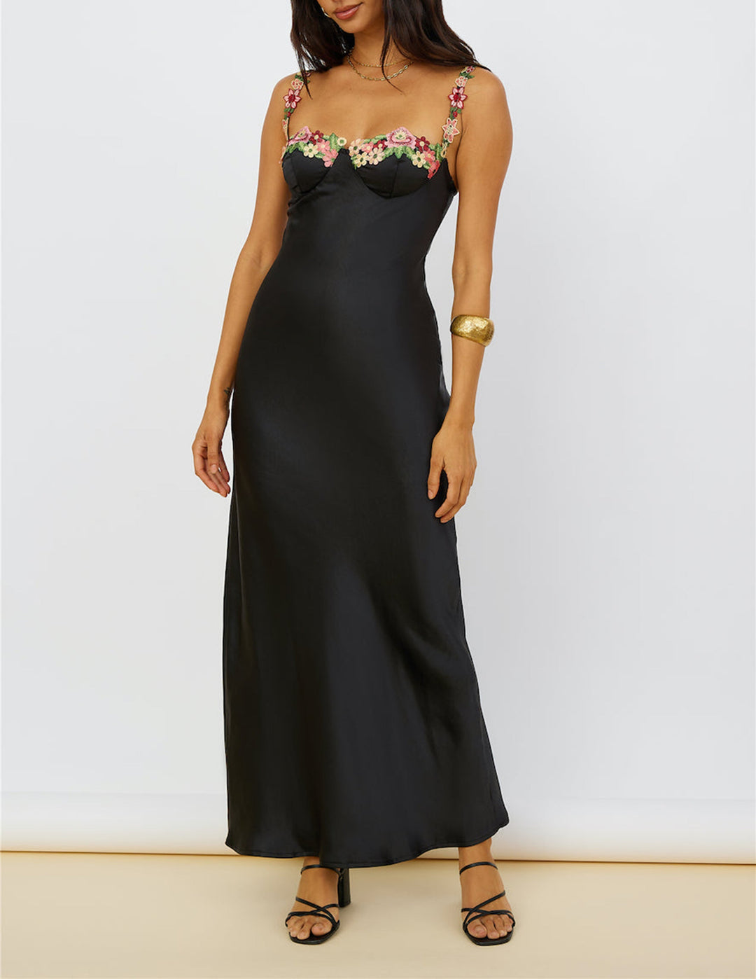 Magnetic Forces – Maxikleid mit Blumenstickerei, Schwarz