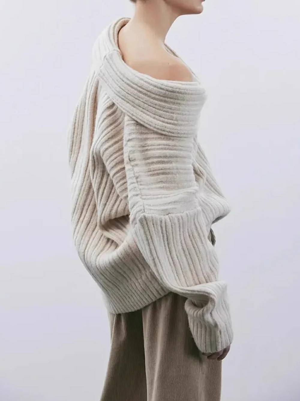 Pullover oversize lavorato a maglia alta