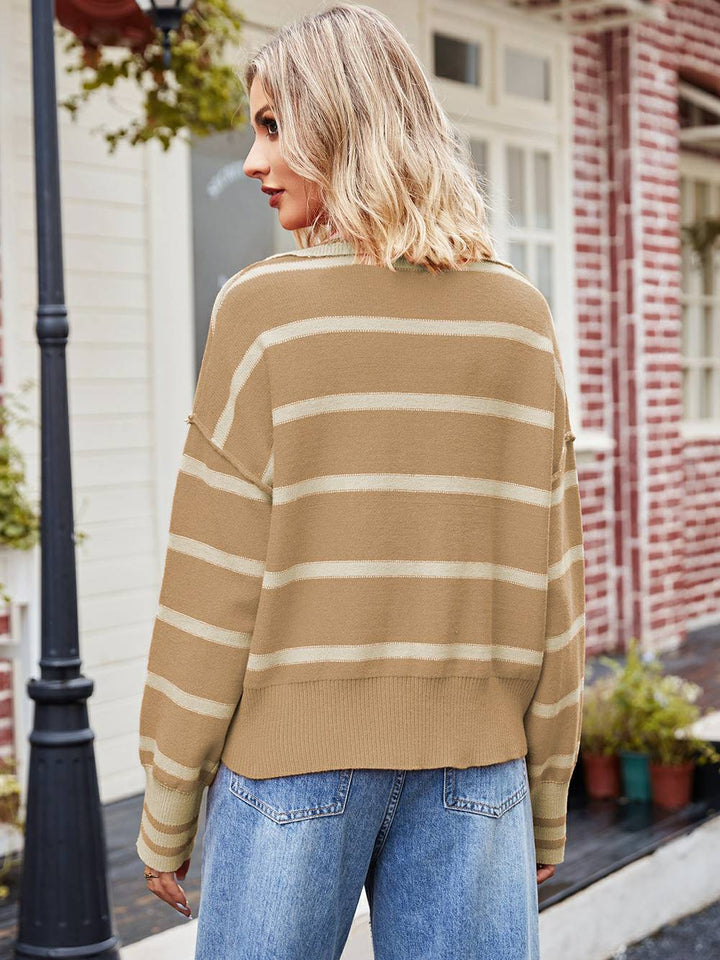 Maglione patchwork a righe alla moda