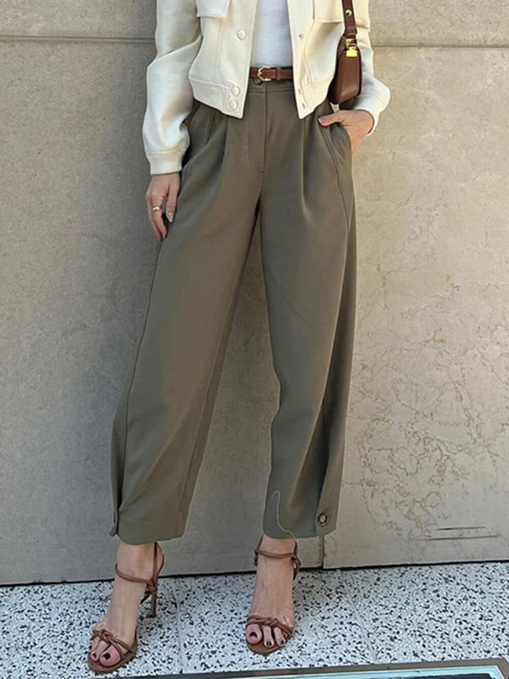 Pantaloni da completo eleganti con coulisse a vita alta