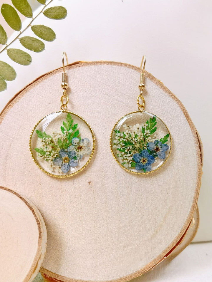 Boucles d’oreilles à fleurs pressées en résine - Forest Forget Me Not