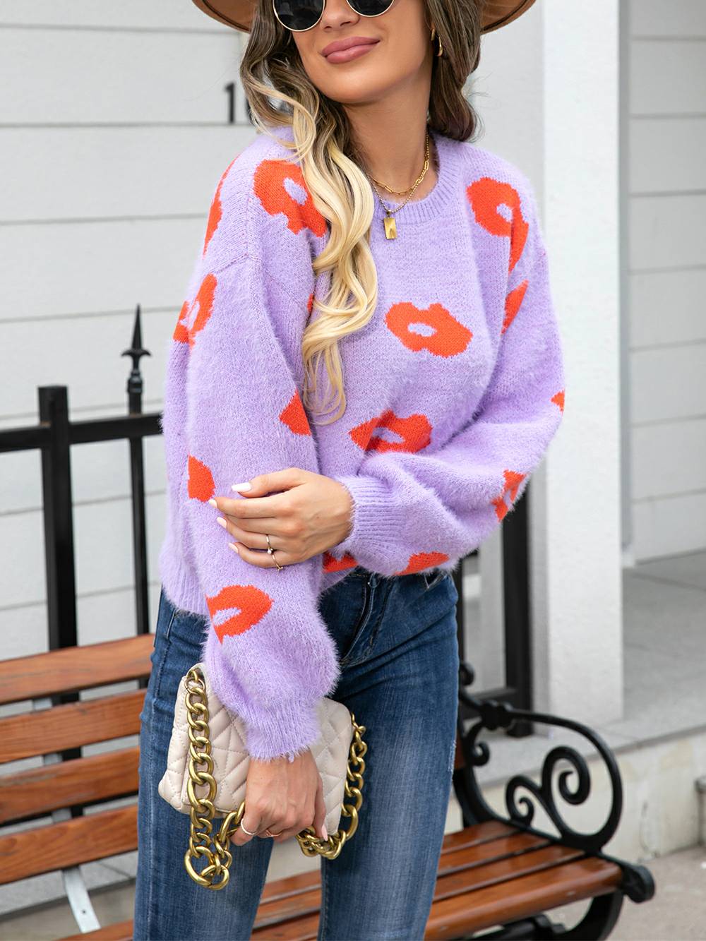 Lips of Love sweater med rund hals