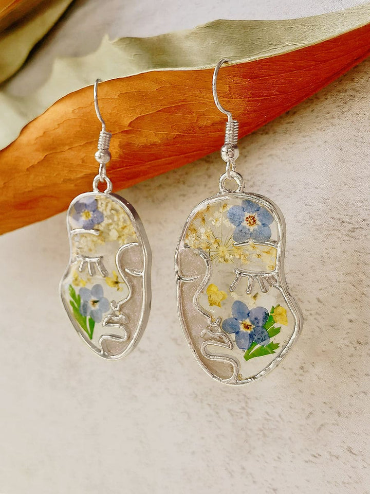 Boucles d’oreilles à fleurs pressées -Visage abstrait Forget Me Not Flower