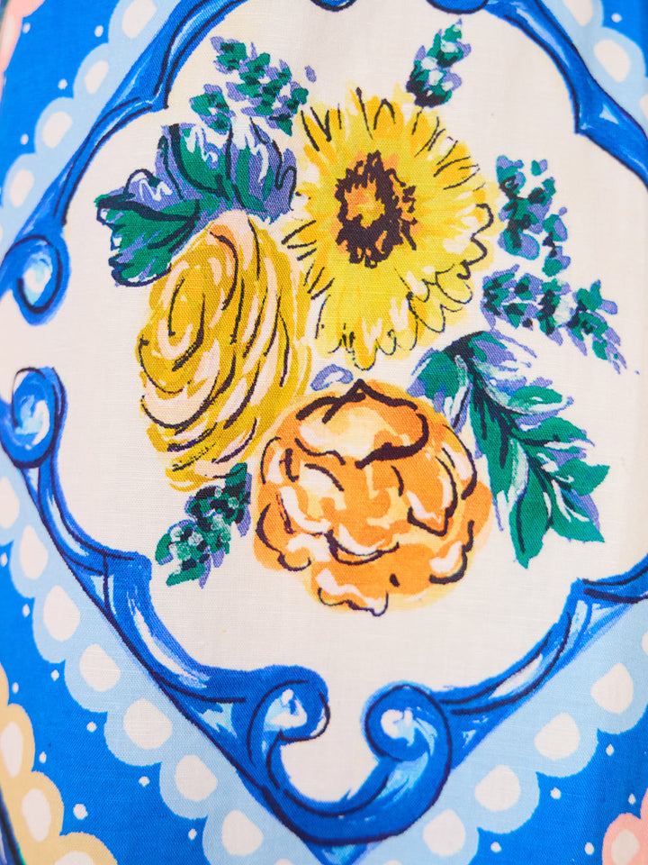 Maxikleid mit Puffärmeln und azurblauem Blumenmuster