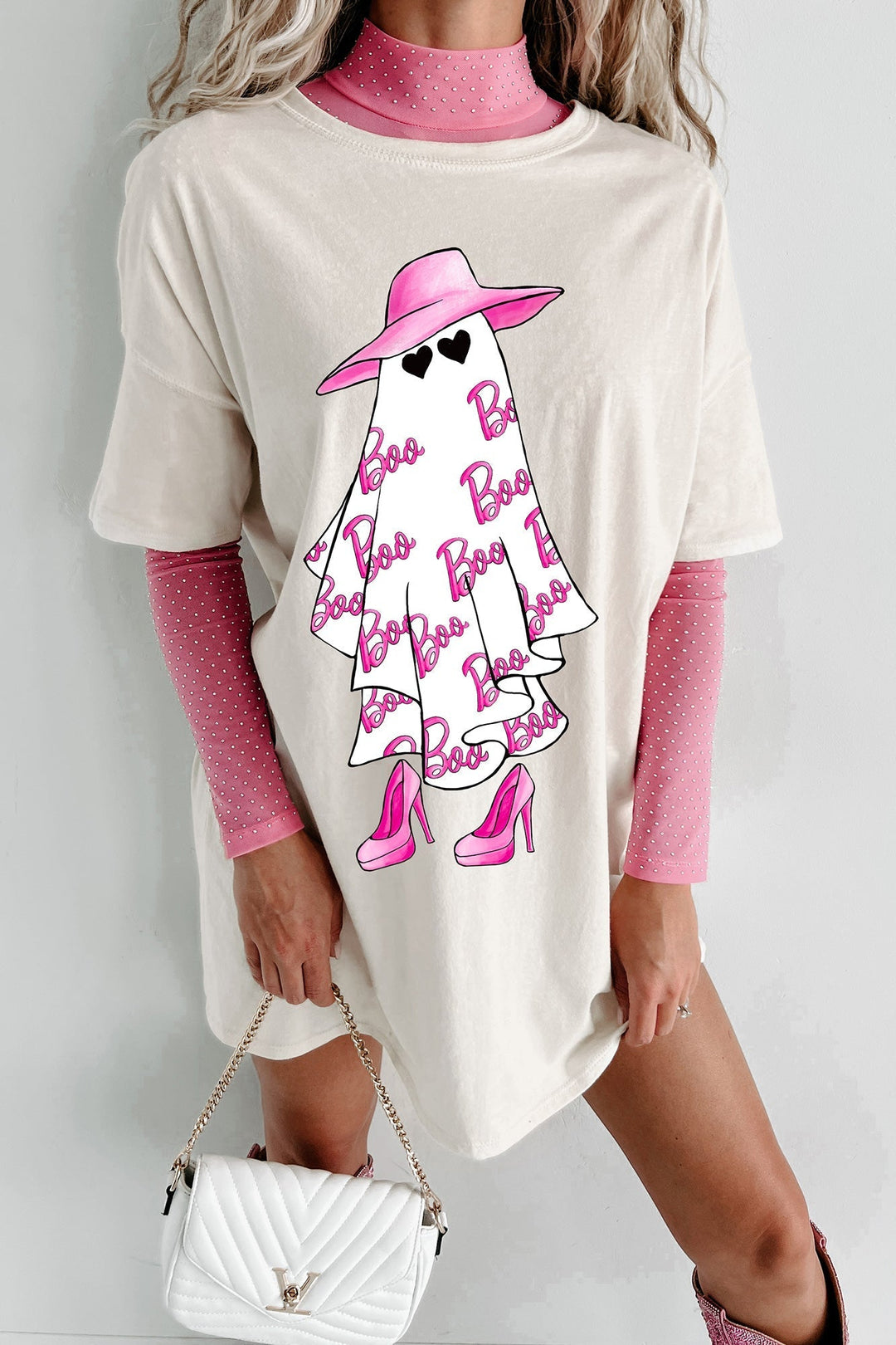 Vestido estilo camiseta extragrande con gráfico Girly Ghost (vainilla)