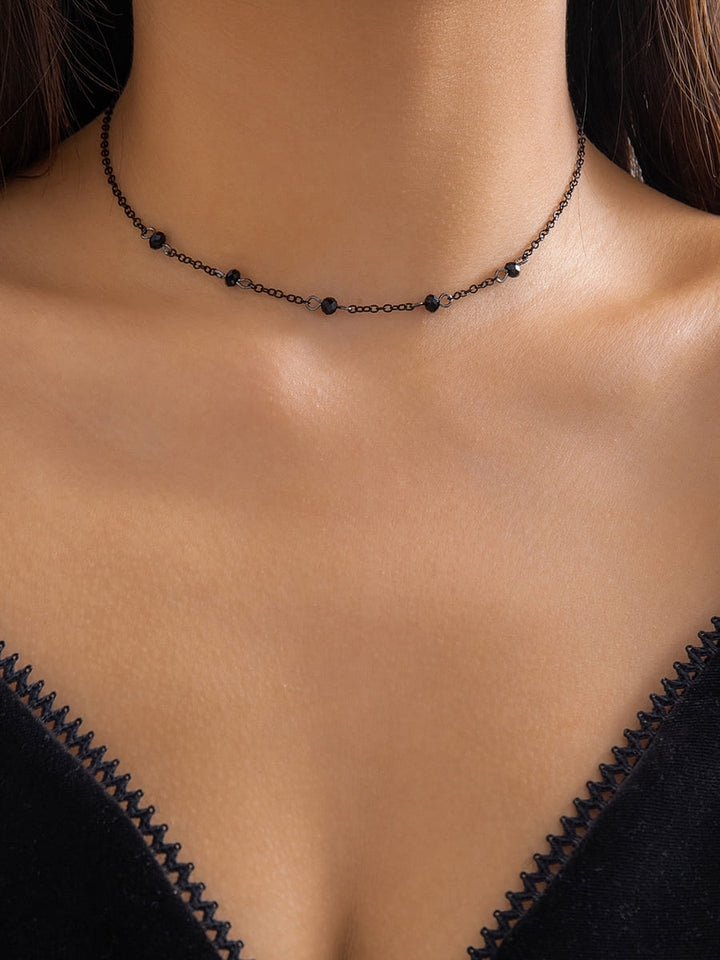 Gotisk minimalistisk halskjede