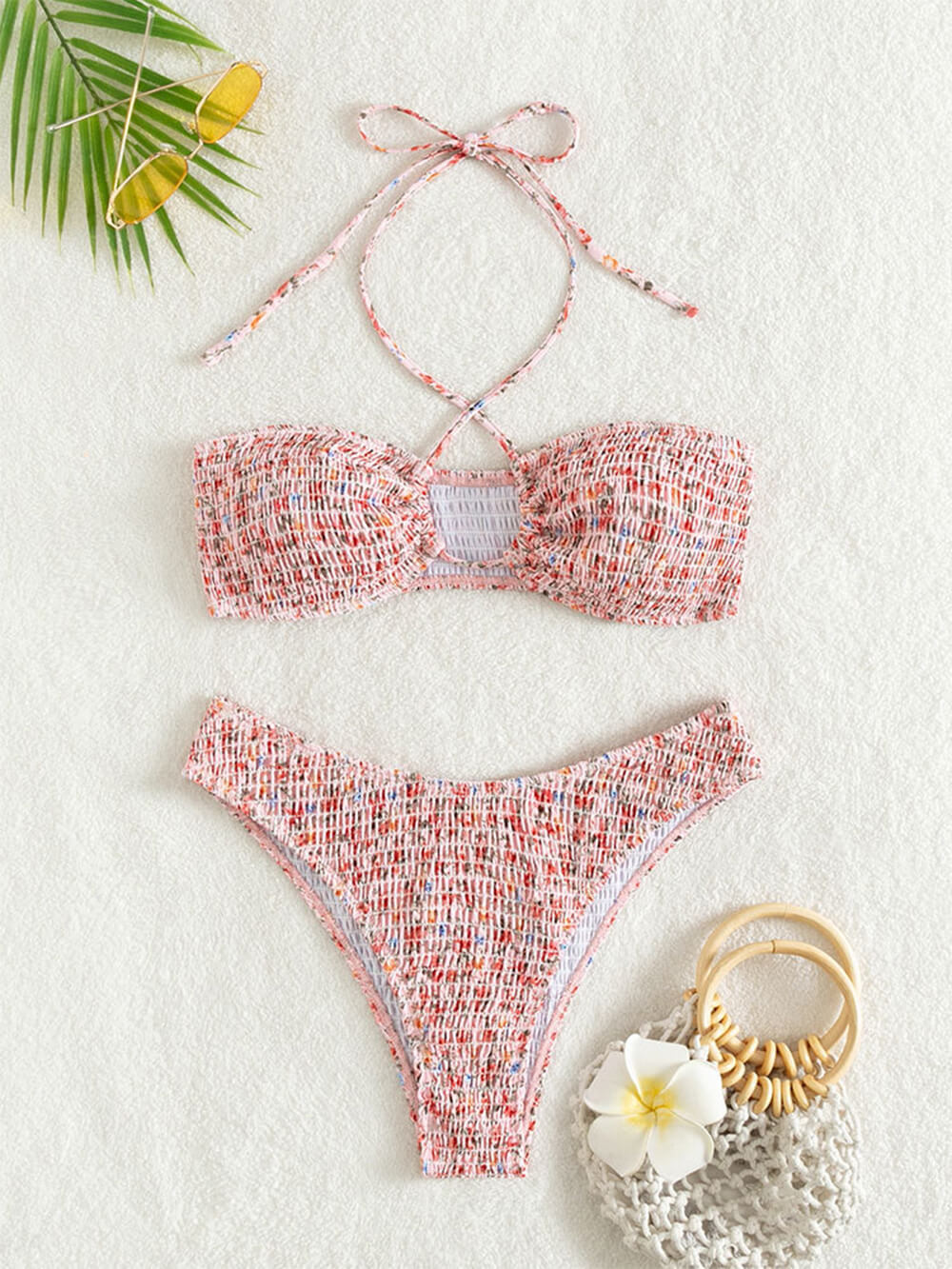 Kostium bikini typu halter w kwiaty