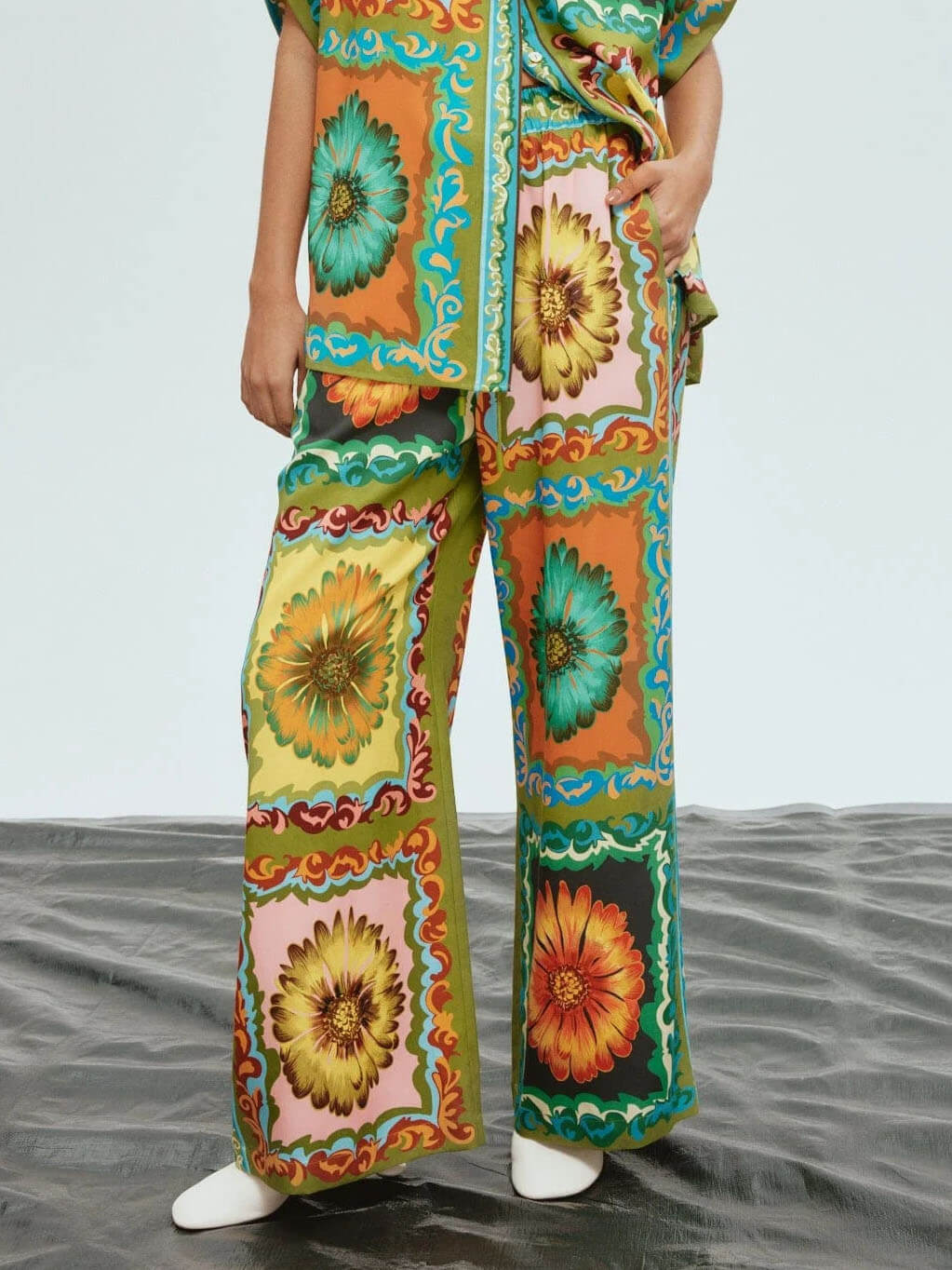 Unique Sunflower Print Wide Leg Pants Set